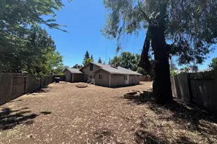 15 Governors Ct, Sacramento, CA 95817 - Photo 6