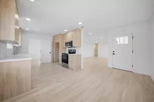 5644 Gibbons Dr, Carmichael, CA 95608 - Photo 4