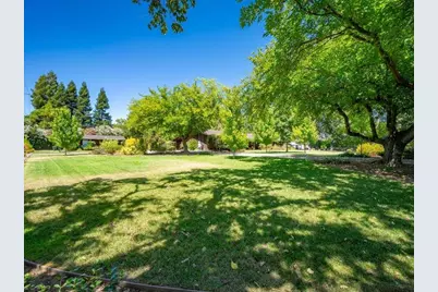 1340 Carter Road, Sacramento, CA 95864 - Photo 6