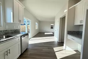 444 Oleander Ct, Chowchilla, CA 93610 - Photo 6