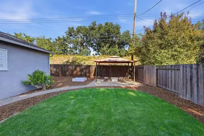 1135 Darnel Way, Sacramento, CA 95822 - Photo 44