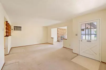 6928 Forman Way, Sacramento, CA 95828 - Photo 6