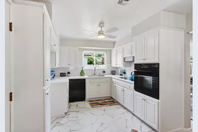 1155 Janey Way, Sacramento, CA 95819 - Photo 12
