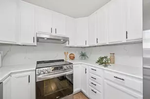 4165 Westporter Dr, Sacramento, CA 95826 - Photo 16