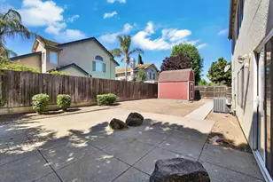2040 Tahoe Cir, Tracy, CA 95376 - Photo 20