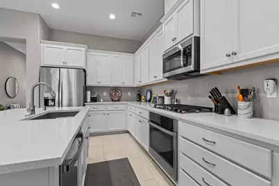 442 Olivadi Way, Sacramento, CA 95834 - Photo 10