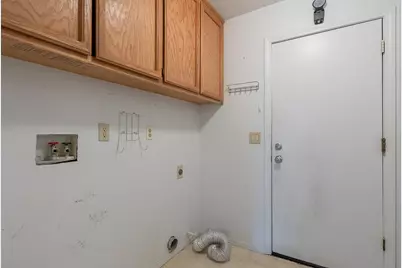 6113 Wolf Creek Court, Elk Grove, CA 95758 - Photo 26
