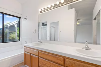 6113 Wolf Creek Court, Elk Grove, CA 95758 - Photo 24