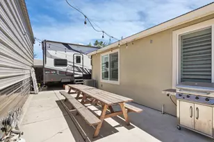 10611 Blackhawk Ct, Stockton, CA 95209 - Photo 42