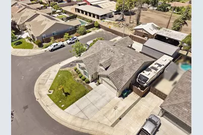 10611 Blackhawk Court, Stockton, CA 95209 - Photo 48