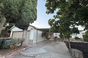 7430 Cosgrove Way, Sacramento, CA 95822 - Photo 2
