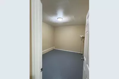 7430 Cosgrove Way, Sacramento, CA 95822 - Photo 32