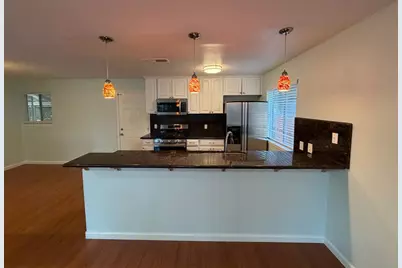 7430 Cosgrove Way, Sacramento, CA 95822 - Photo 10