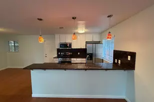 7430 Cosgrove Way, Sacramento, CA 95822 - Photo 10