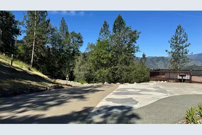 1800 Red Ciiff, Lakehead, CA 96051 - Photo 24