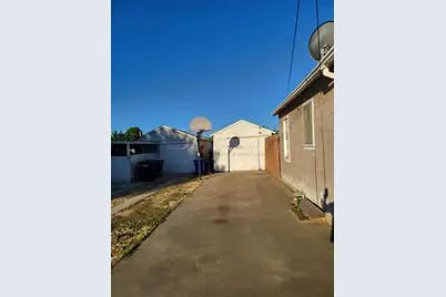 2514 7th Street, Ceres, CA 95307 - Photo 2