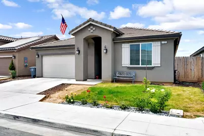 1121 Wasatch Drive, Madera, CA 93638 - Photo 2