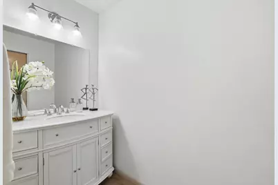 9475 Fort Worth Way, Sacramento, CA 95827 - Photo 18