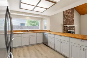 6633 6th St, Rio Linda, CA 95673 - Photo 14