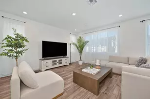 8118 Tino Wy, Elk Grove, CA 95757 - Photo 2