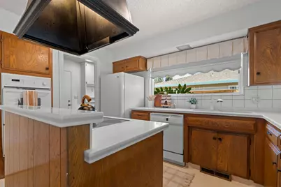 1033 Sycamore Lane, Woodland, CA 95695 - Photo 16