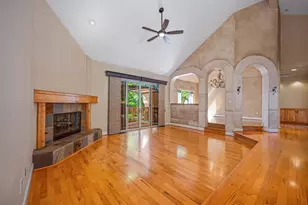 8626 Pershing Ave, Fair Oaks, CA 95628 - Photo 2