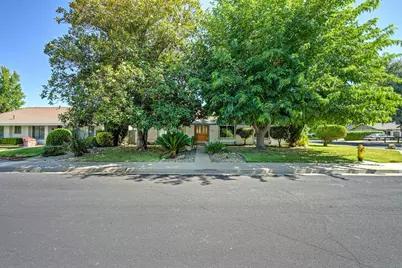 3029 Ironwood Way, West Sacramento, CA 95691 - Photo 2