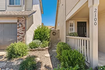 2100 Cobblestone Manor, Modesto, CA 95355 - Photo 8