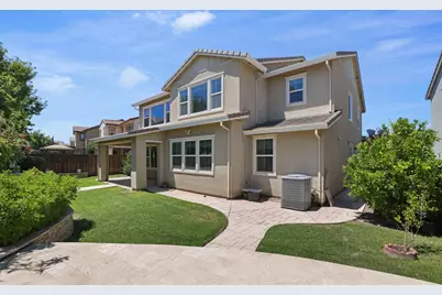 262 W Huntington Avenue, Mountain House, CA 95391 - Photo 50