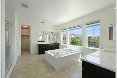 262 W Huntington Avenue, Mountain House, CA 95391 - Photo 28