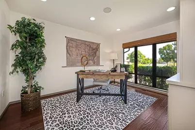 4200 Burrell Way, Sacramento, CA 95864 - Photo 8