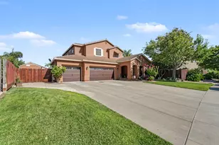 1350 Anacapri Dr, Manteca, CA 95336 - Photo 2