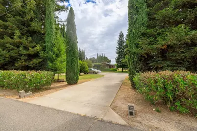 22342 Henry Road, Escalon, CA 95320 - Photo 14