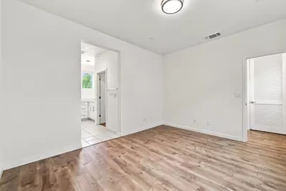 453 Crate Avenue, Sacramento, CA 95818 - Photo 30