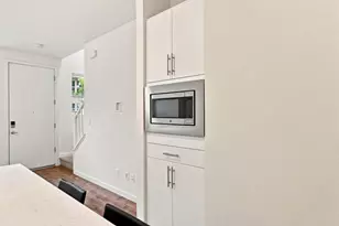 453 Crate Ave, Sacramento, CA 95818 - Photo 16