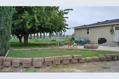 19331 First Avenue, Stevinson, CA 95374 - Photo 16