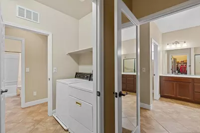 1384 Arbor Brook Dr, Manteca, CA 95336 - Photo 18