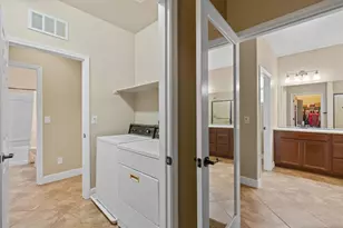 1384 Arbor Brook Dr, Manteca, CA 95336 - Photo 18