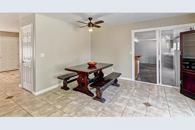 6511 Mossview Way, Citrus Heights, CA 95621 - Photo 8