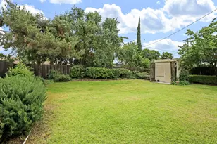 32 E McKenzie Ave, Stockton, CA 95204 - Photo 22