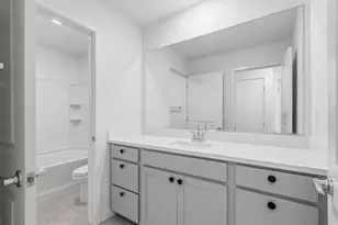 3756 E Commerce Way, Sacramento, CA 95834 - Photo 36