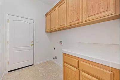 9016 Fallsmont Drive, El Dorado Hills, CA 95762 - Photo 34