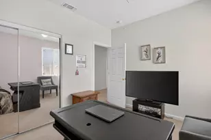 8888 Billfish Way, Sacramento, CA 95828 - Photo 34