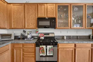 8888 Billfish Way, Sacramento, CA 95828 - Photo 20