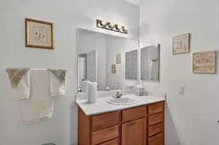8888 Billfish Way, Sacramento, CA 95828 - Photo 30