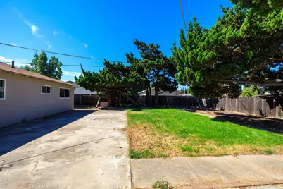 1547 Maddux Avenue, Modesto, CA 95358 - Photo 32