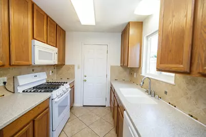1547 Maddux Avenue, Modesto, CA 95358 - Photo 14