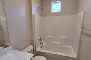 9902 Del Surf Ln, Elk Grove, CA 95757 - Photo 18