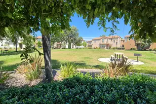 9902 Del Surf Ln, Elk Grove, CA 95757 - Photo 38