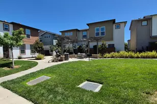 9902 Del Surf Ln, Elk Grove, CA 95757 - Photo 40